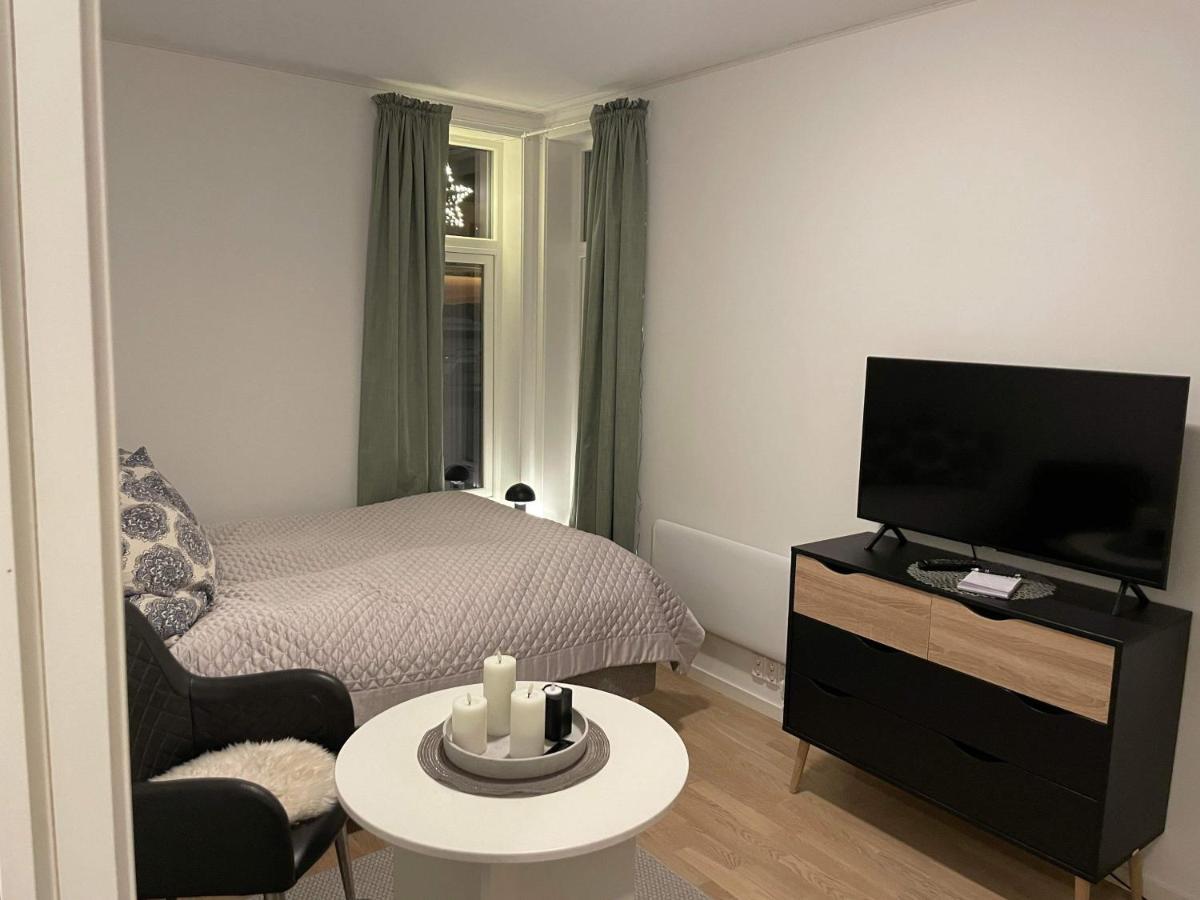 Moderne Hybelleilighet Med Unik Beliggenhet * Tromsø